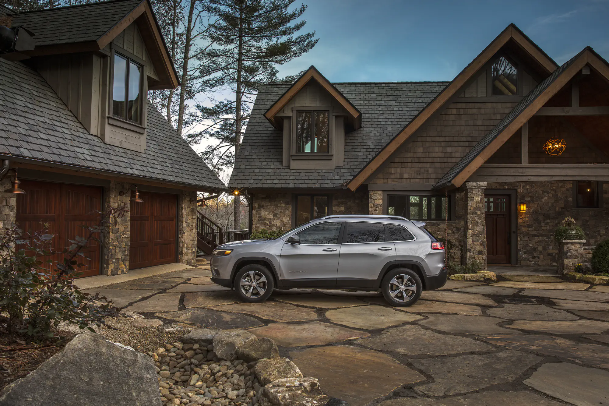 2021 Jeep Cherokee Latitude Problems: Common Problems, Repair Costs & Warranty Coverage